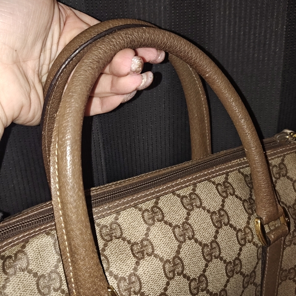 Gucci Supreme Doctor Bag - Picture 9 of 16